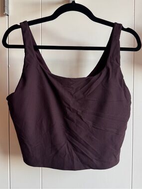 Ribbed Cropped Tank Top in Deep Plum